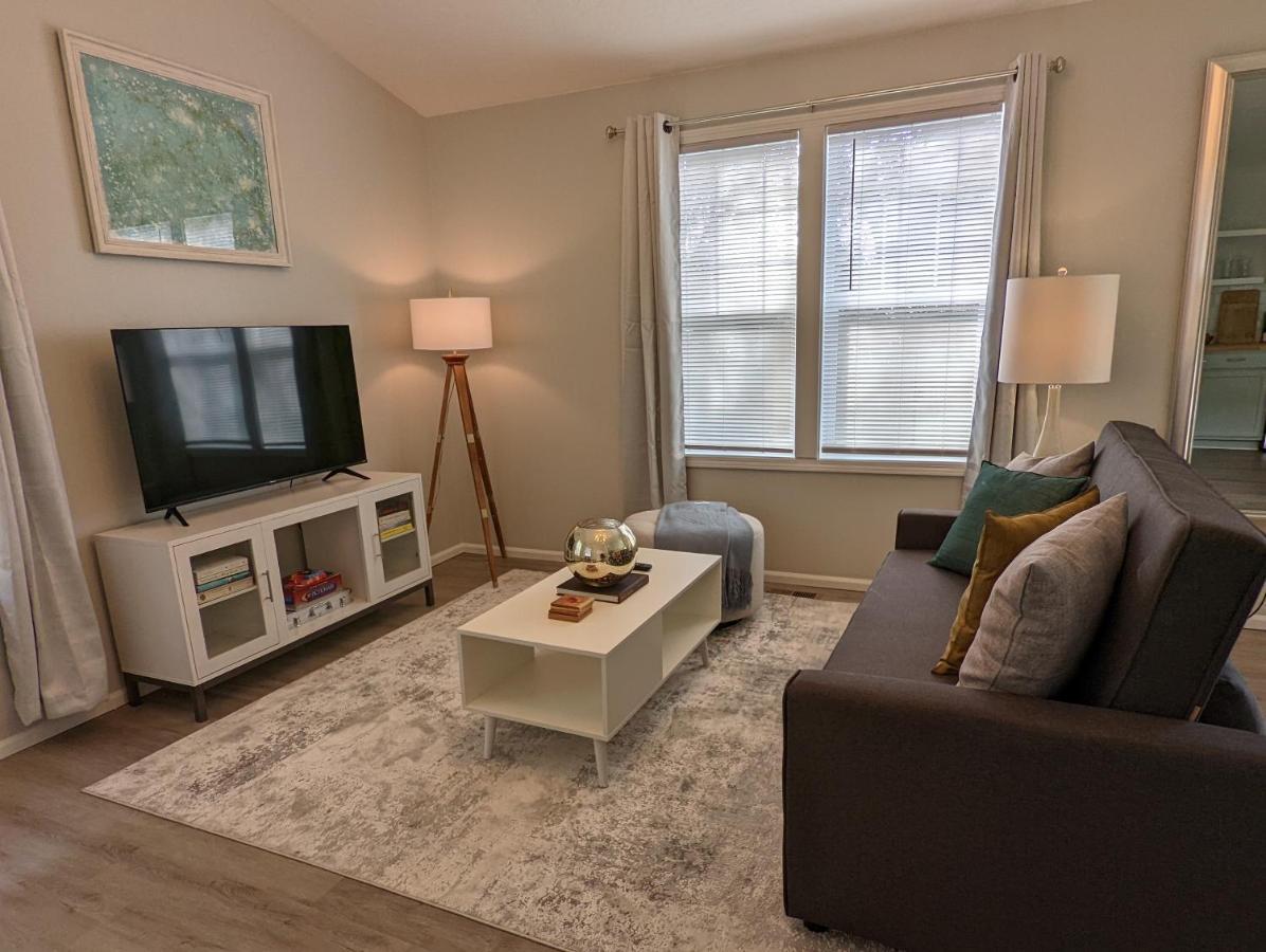 Contemporary 2-Bedroom Close To Downtown, Dining Eugene Extérieur photo