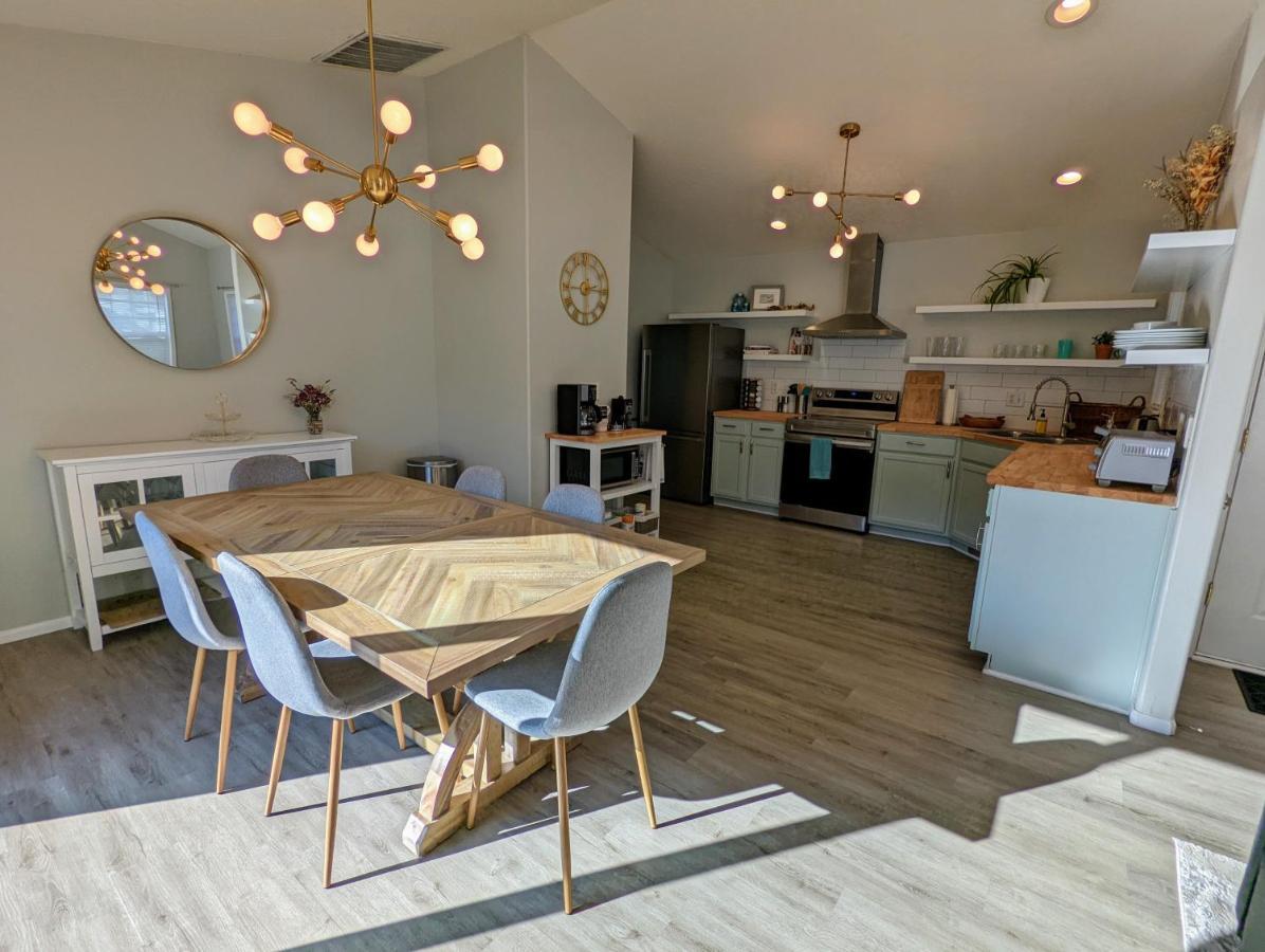 Contemporary 2-Bedroom Close To Downtown, Dining Eugene Extérieur photo