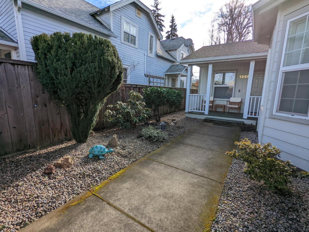 Contemporary 2-Bedroom Close To Downtown, Dining Eugene Extérieur photo